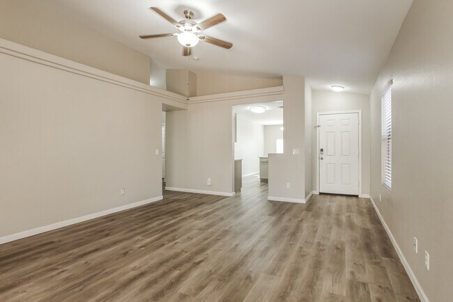 Building Photo - 12568 W St Moritz Ln