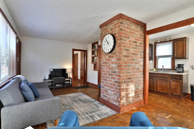 Building Photo - 1314 Michigan Ave