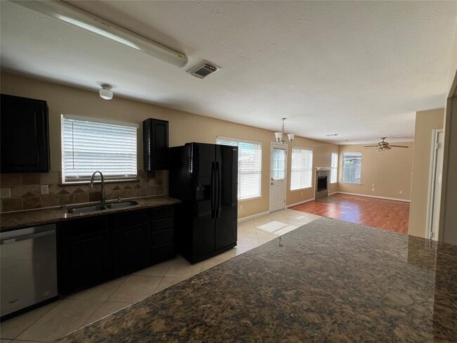 Building Photo - 8411 Tamayo Dr