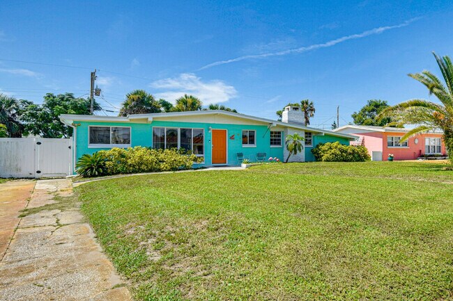 Building Photo - 103 Essex Dr