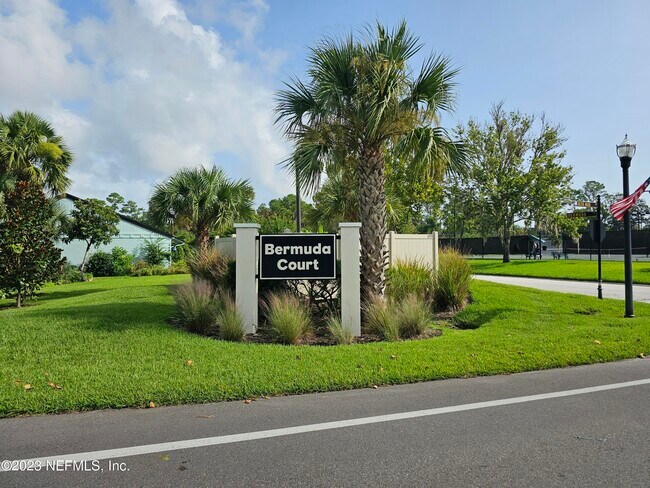 Building Photo - 120 Bermuda Ct