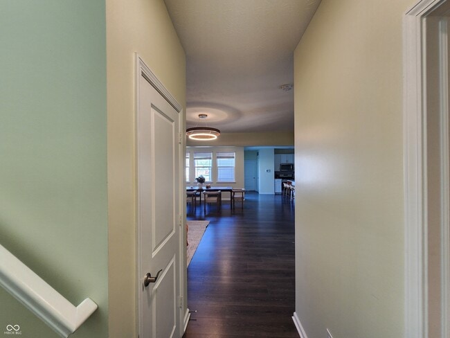 Building Photo - 2573 Plano Dr