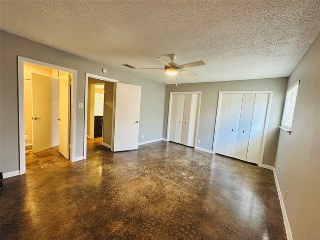 Building Photo - 3418 Willowrun Dr