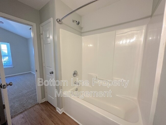 Building Photo - 1463 Hidden Stream Ct
