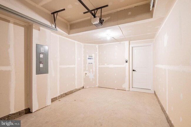 Building Photo - 21835 Express Ter