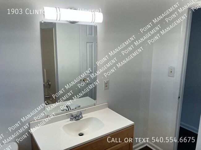 Building Photo - 1903 Clinton Ave SE