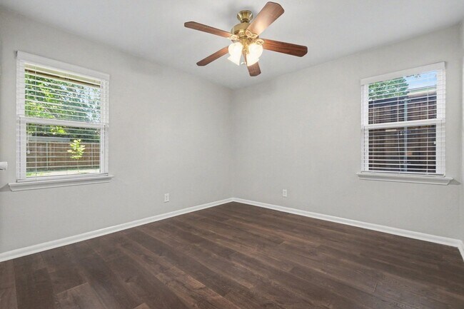 Building Photo - 13216 Meandering Way