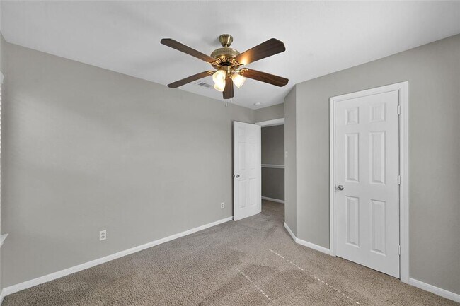 Building Photo - 187 Binnacle Ct