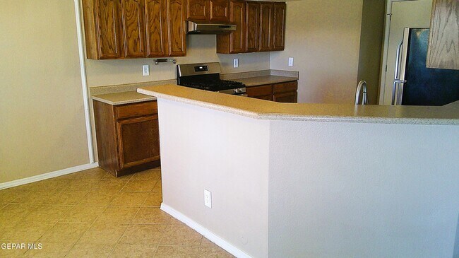 Building Photo - 3984 Tierra Venado Dr