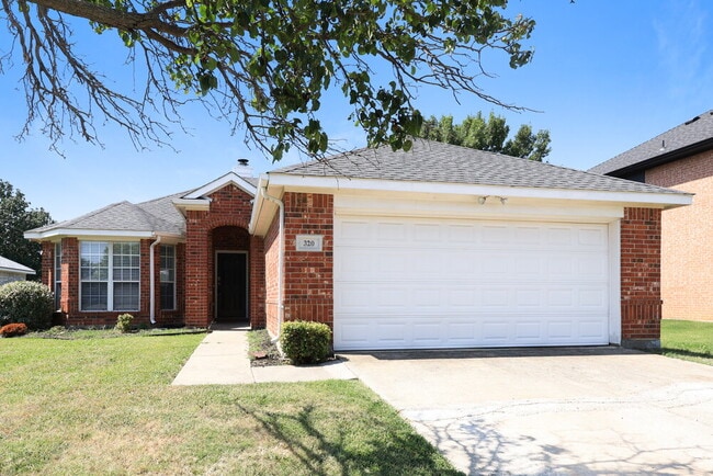 Building Photo - 320 Foreston Dr