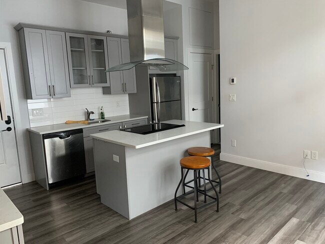 Building Photo - 189 Washington 6