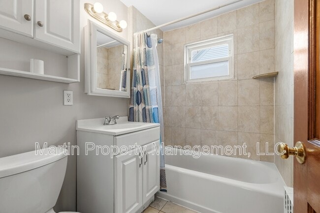 Building Photo - 42-44 Whitman Street - 2