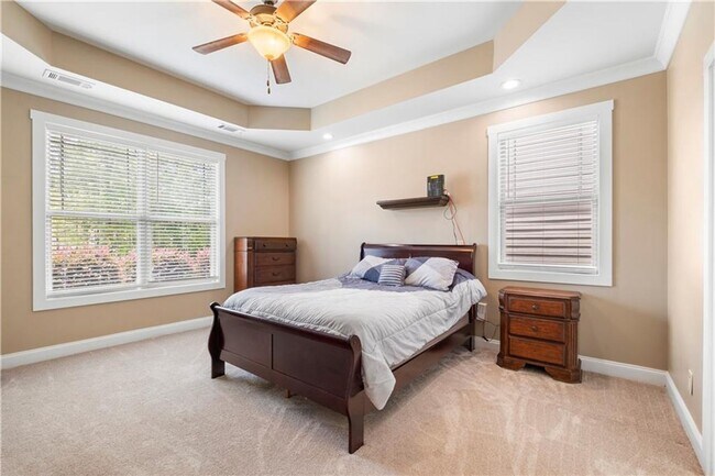 Building Photo - Charming Craftsman Home in Solamere