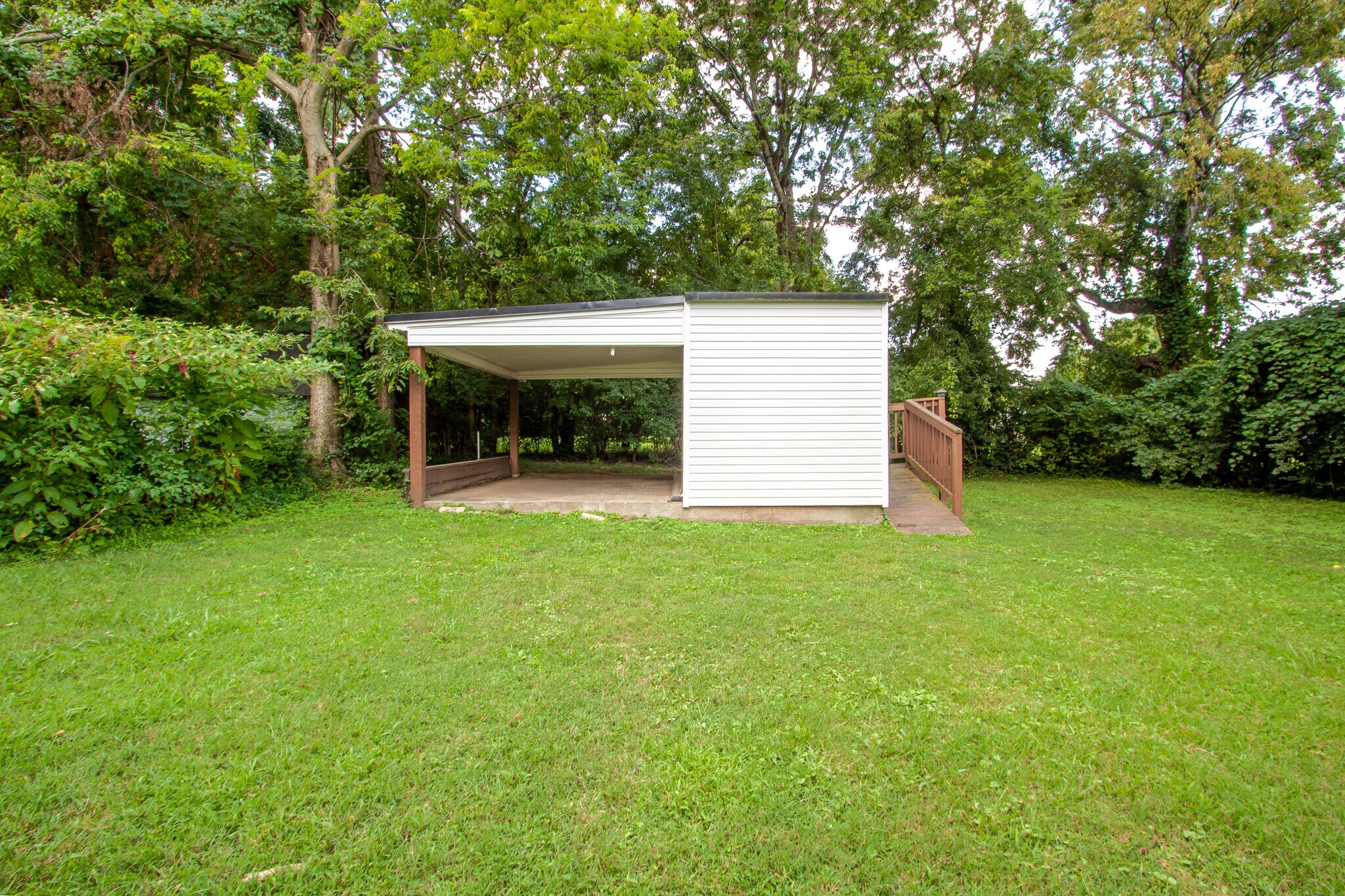 Building Photo - 531 Rosedale Ave