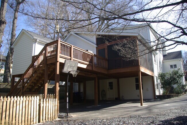 Building Photo - 24 Sevier St