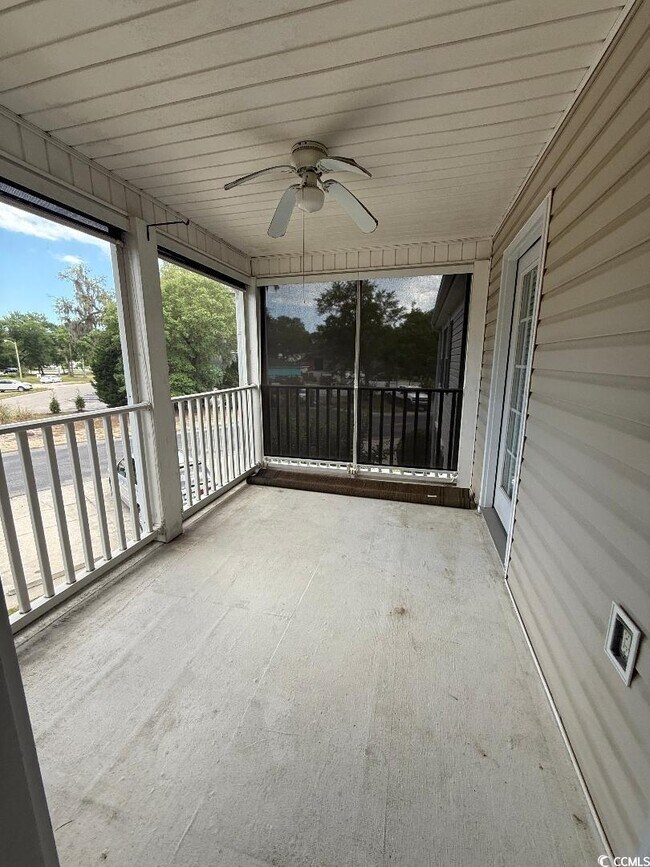 Building Photo - 22 Woodhaven Dr