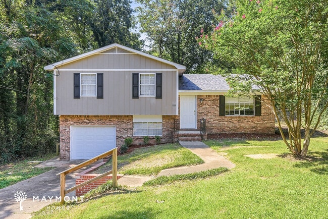 Building Photo - 1333 Turf Dr