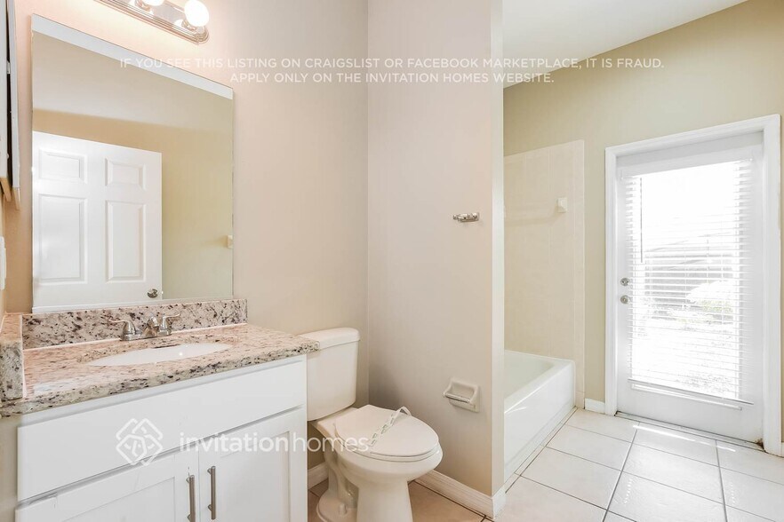 Building Photo - 1458 Stoneywood Way