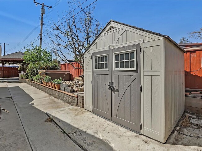 Building Photo - BEAUTIFUL HOME IN SANTA CLARA