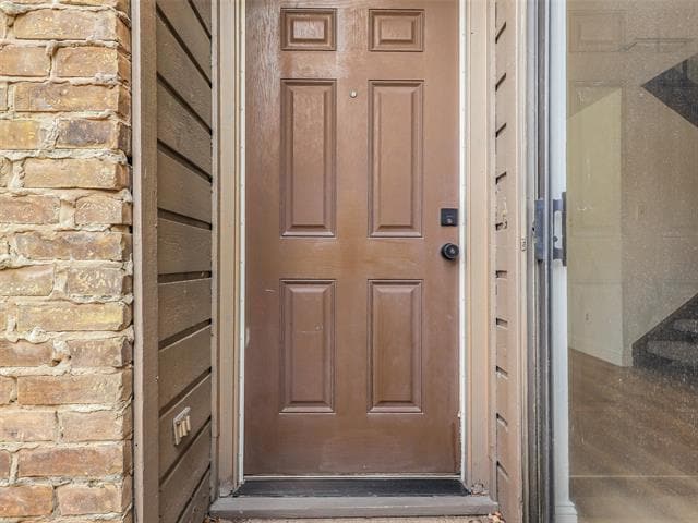 Building Photo - 333 Melrose Dr