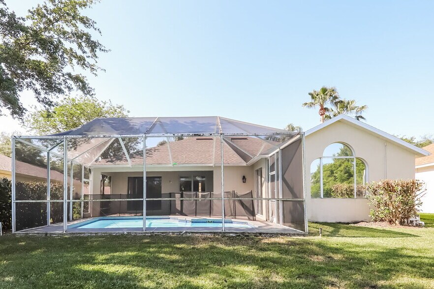 Building Photo - 19103 Dove Creek Dr