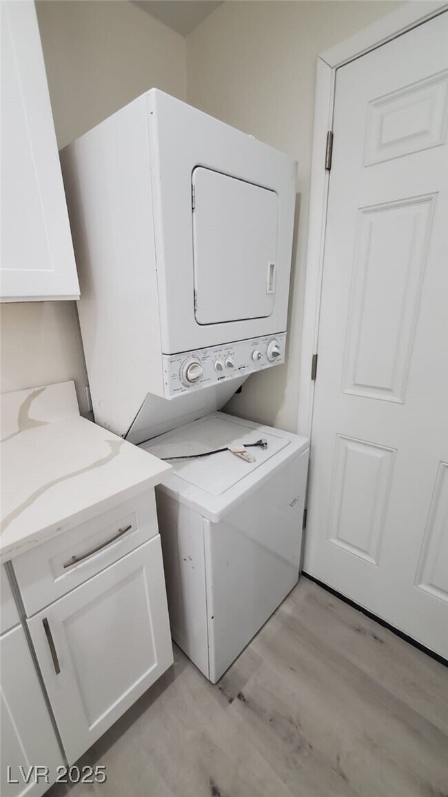 Building Photo - 1291 Elizabeth Ave