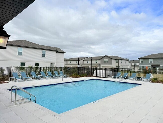 Building Photo - 7693 Imagination Pl