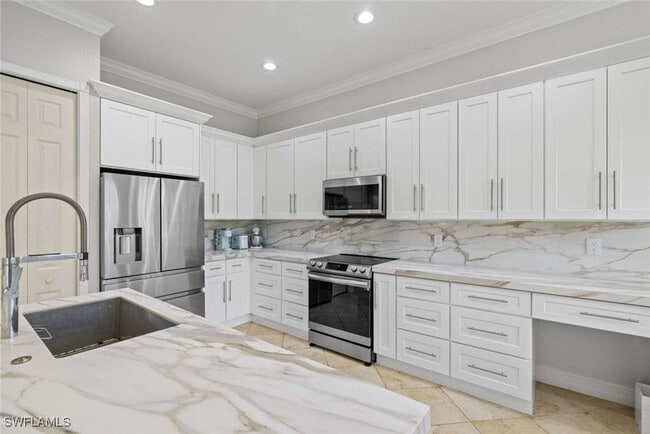 Primary Photo - 7080 Bergamo Way
