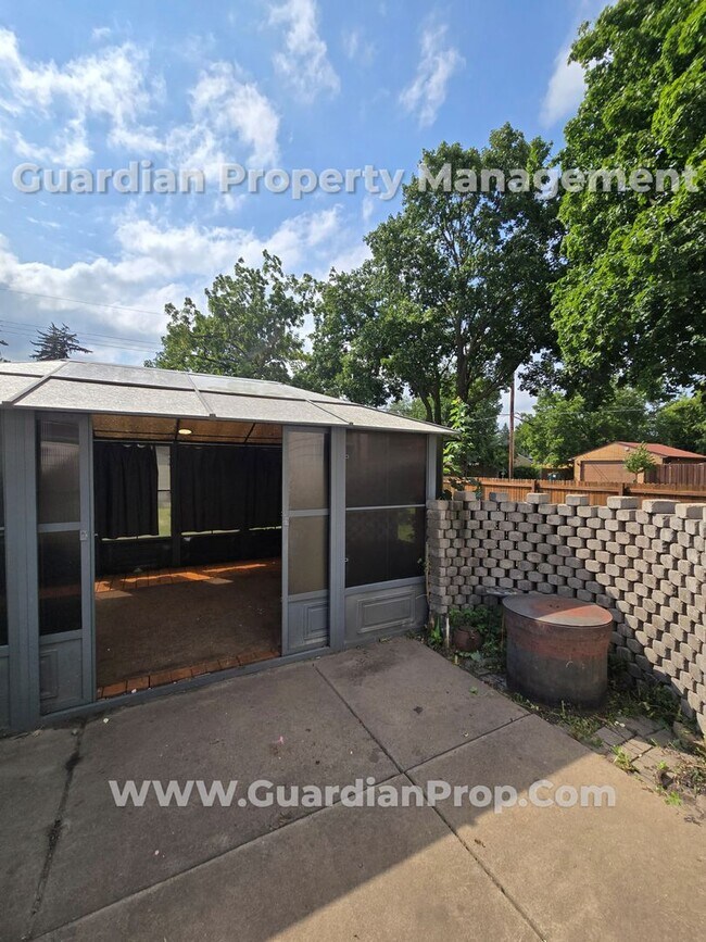 Building Photo - North East Minneapolis Single Family Home,...