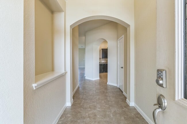 Building Photo - 209 Pepper Mill Loop