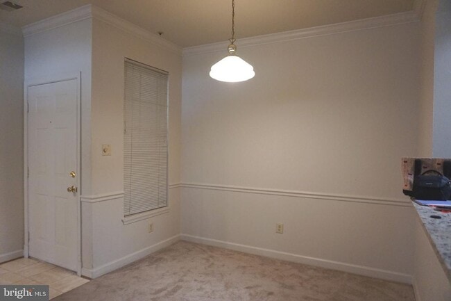 Building Photo - 2-Bedrooms Condo in Bentley Place