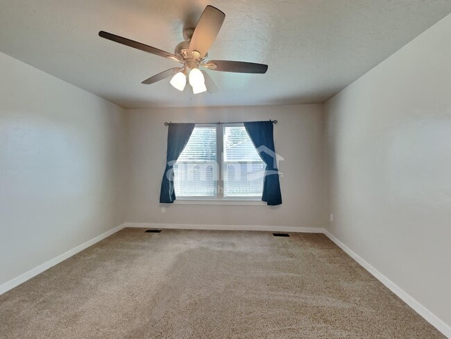 Building Photo - 3091 W Fuji Ct