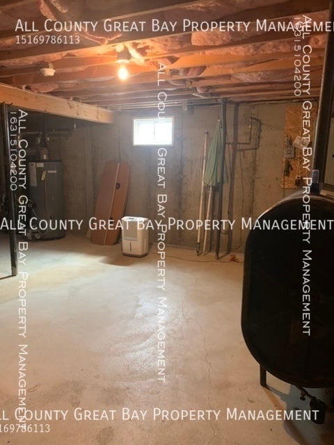 Building Photo - 115 Hedges Ave