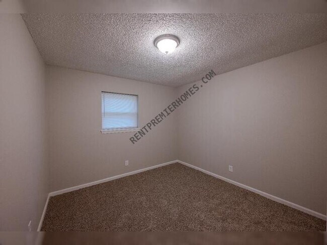 Building Photo - 4309 Glenda Ln