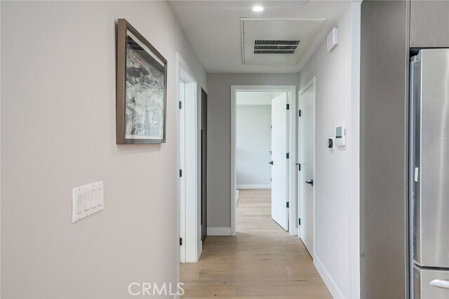 Building Photo - 1148 N Detroit St