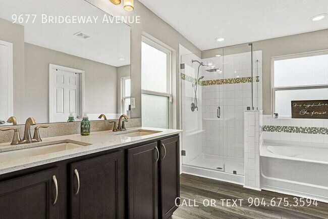 Building Photo - 9677 Bridgeway Ave