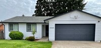 Building Photo - Wonderful South Salem Home in great neighb...