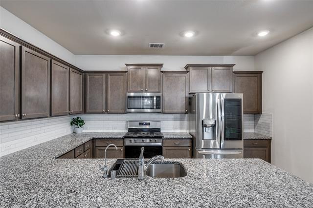 Building Photo - 1604 Babb Ln