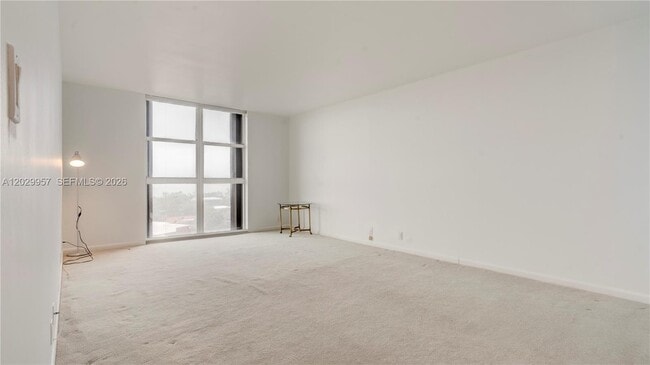 Building Photo - 4000 Towerside Terrace