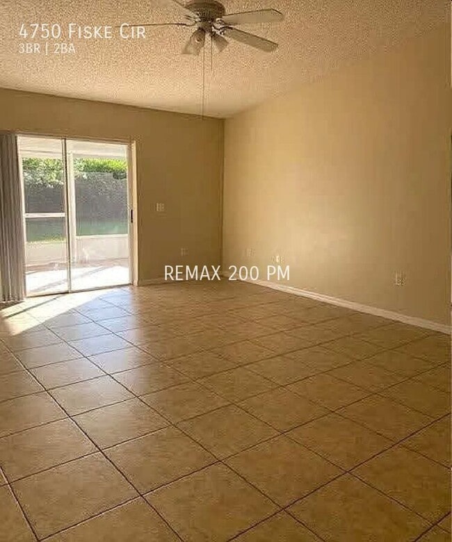 Building Photo - 4750 Fiske Cir