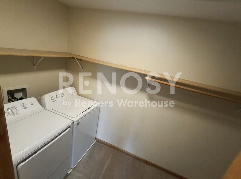Building Photo - 2549 Cobble Hill Ct