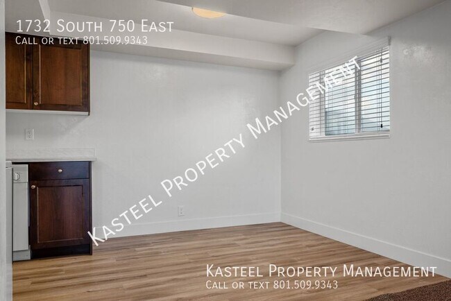 Building Photo - 1732 S 750 E St