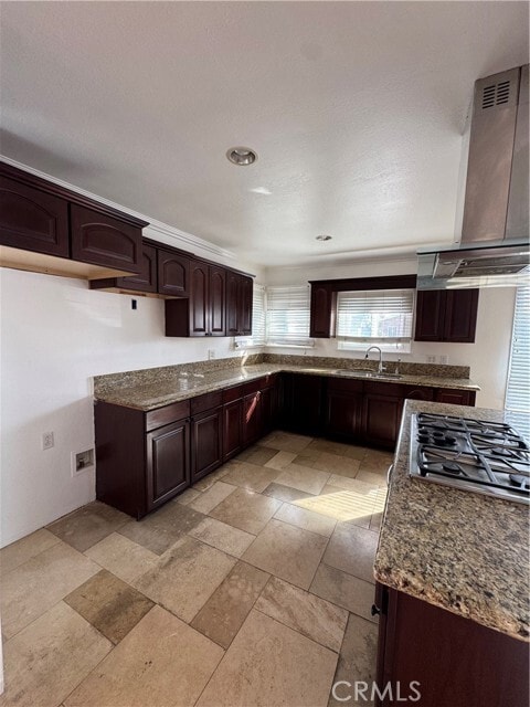 Building Photo - 3833 W 105th St