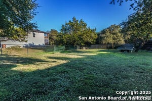 Building Photo - 445 Scenic Hills Dr