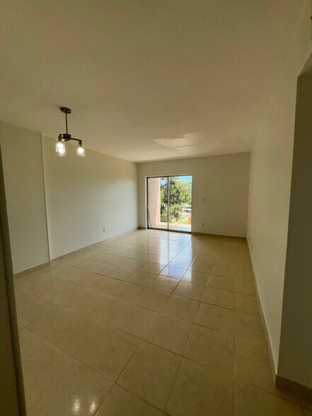 Building Photo - 3640 NW 9th St