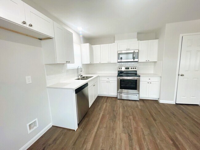 Building Photo - 350 Rd 5105
