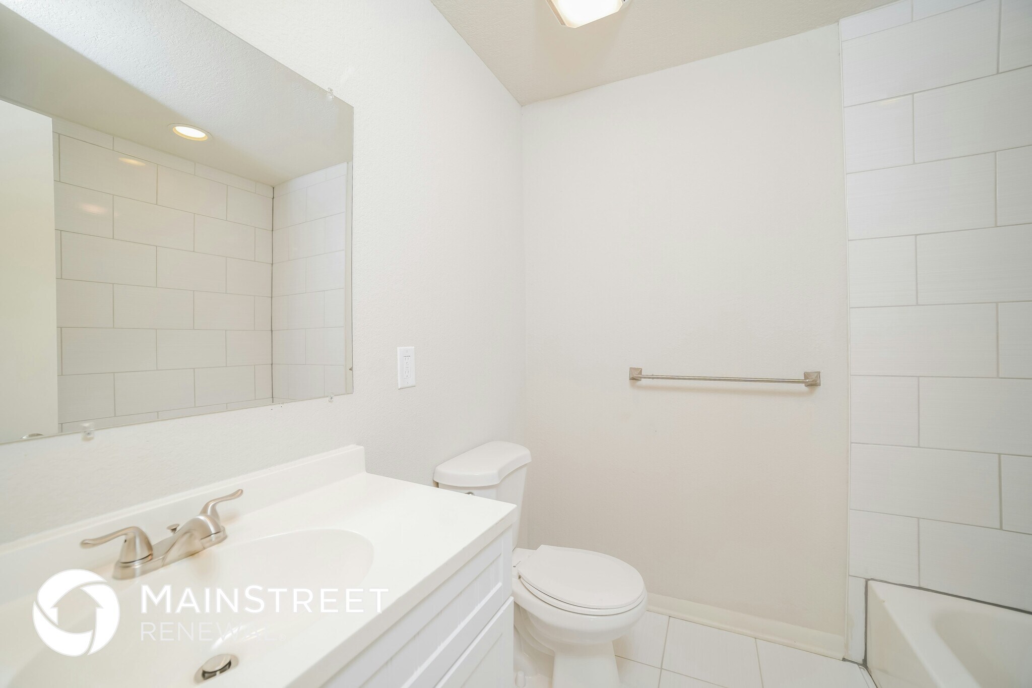 Building Photo - 4909 Norwood Ave