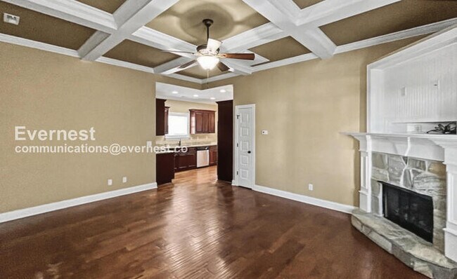 Building Photo - 8869 Wilson Creek Dr