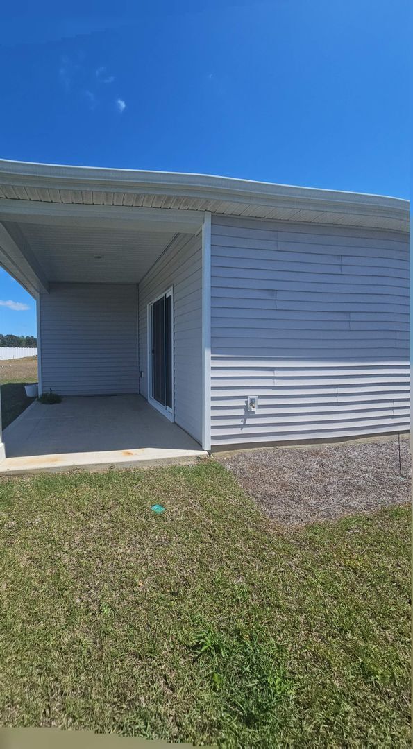 Building Photo - A Place to Call Home in Cypress Ridge 3 Bedroom Rental