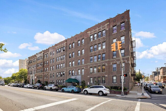 Building Photo - 6209-6215 JFK Blvd E